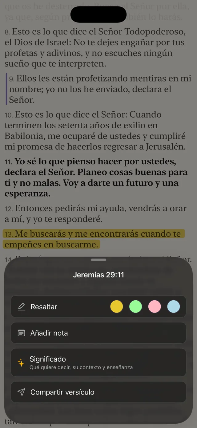 Un versículo resaltado en el lector de Bible 365 con opciones de nota y compartir